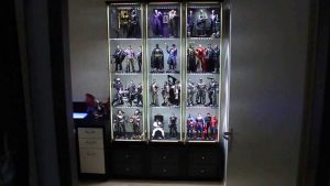 Hot Toys Detolf Display Cabinet Tips Part 2 Raising Your Detolfs pertaining to proportions 1280 X 720