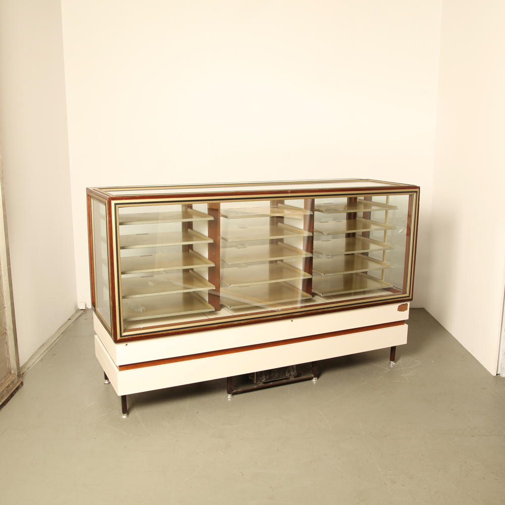 Pastry Display Cabinet Kenplaat Cooling Neef Louis pertaining to measurements 1000 X 1000