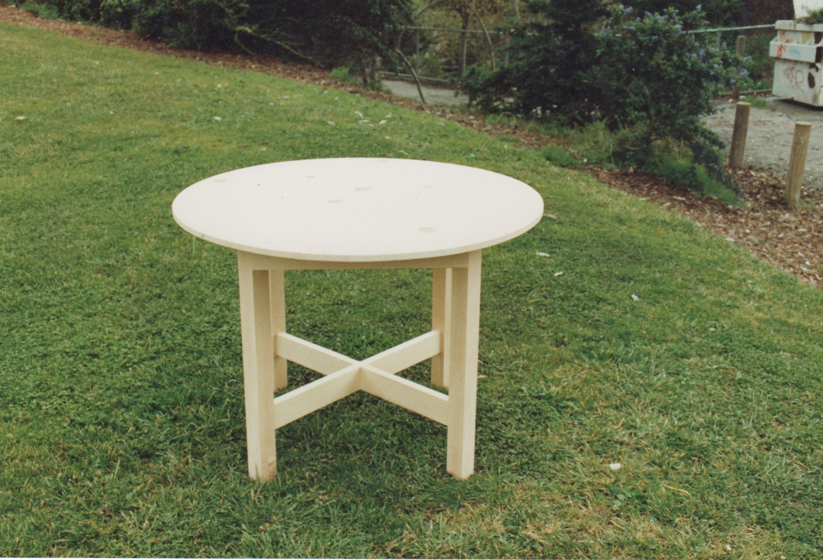 Round Pine Coffee Table Hipenmoedernl intended for size 1696 X 1154