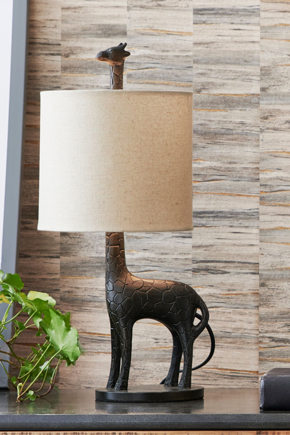 Floor Standing Giraffe Lamp • Display