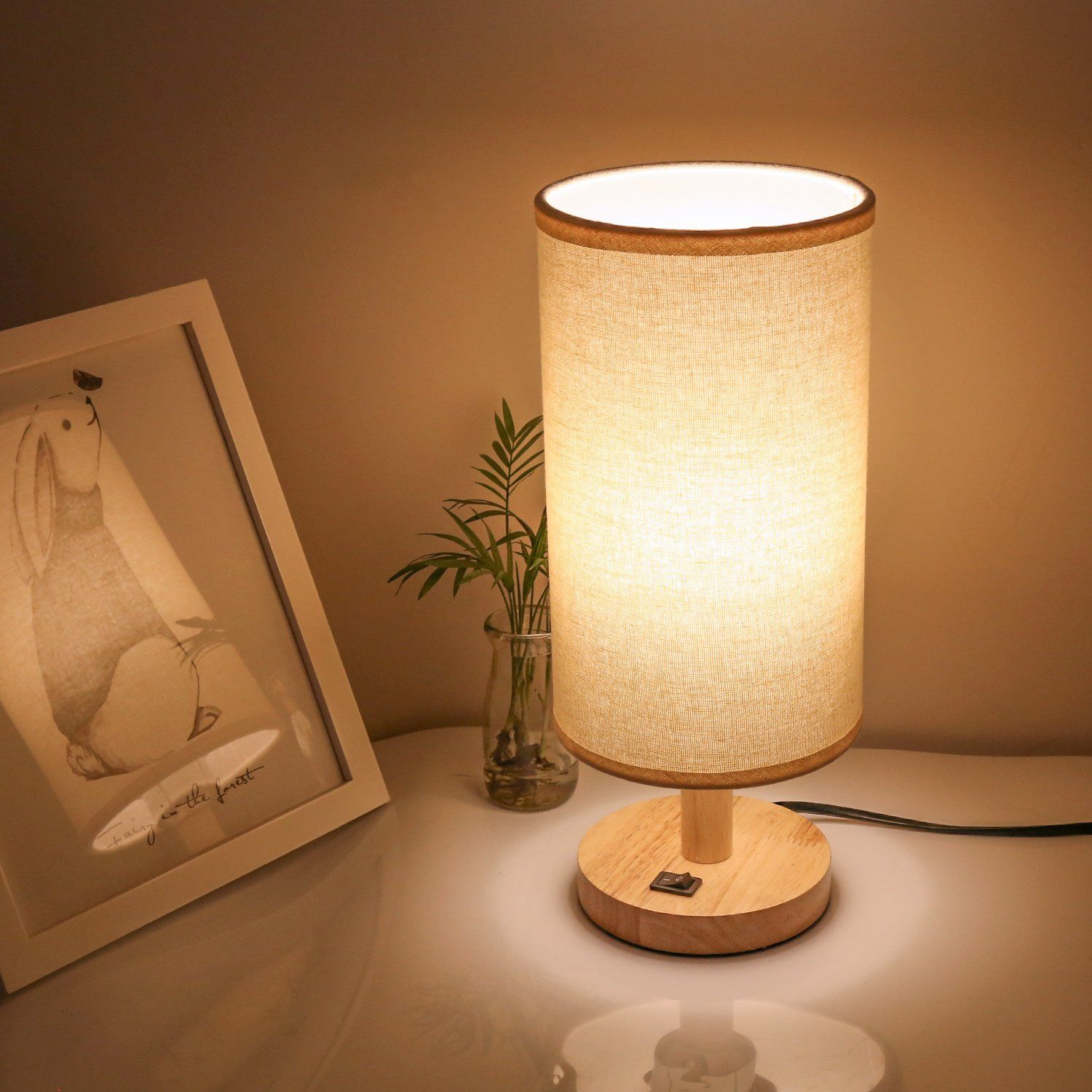 Small Side Table With Lamp • Display Cabinet